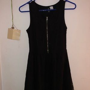 lace little black dress